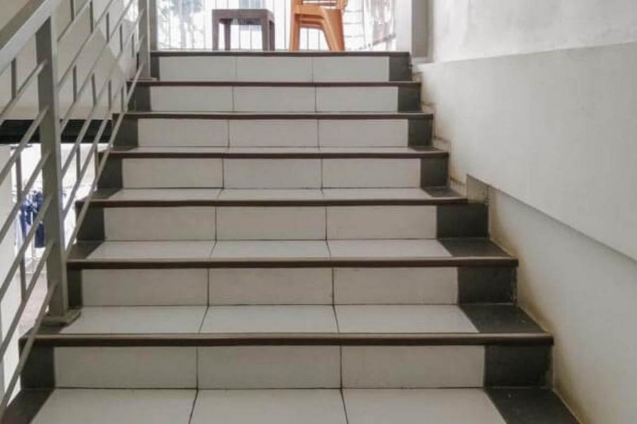 Laponca Residence Pondok Cabe Syariah Redpartner Duku Exteriér fotografie